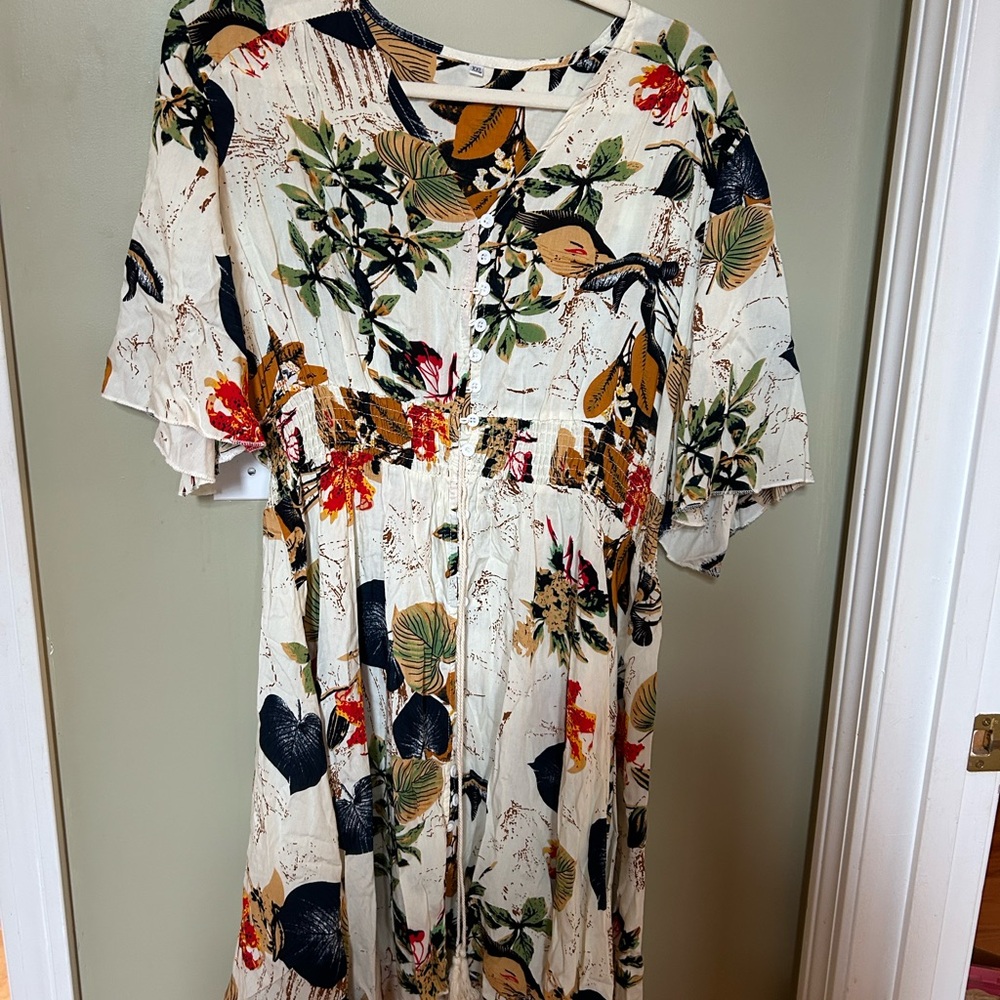 Elegant Floral Long Sleeve Dress - Picture 5 of 7